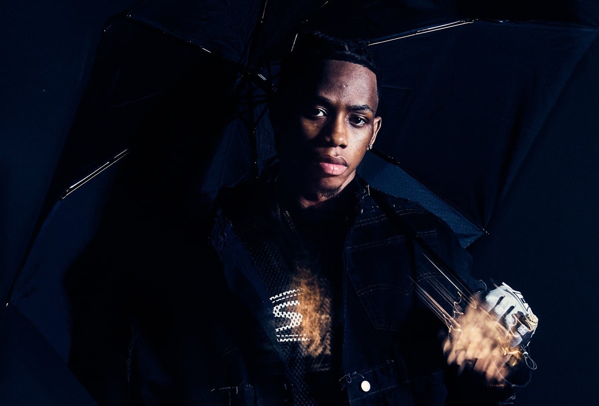 LG Malique and Dess Dior Paint “Mona Lisa” with the Same Brush in New Collab