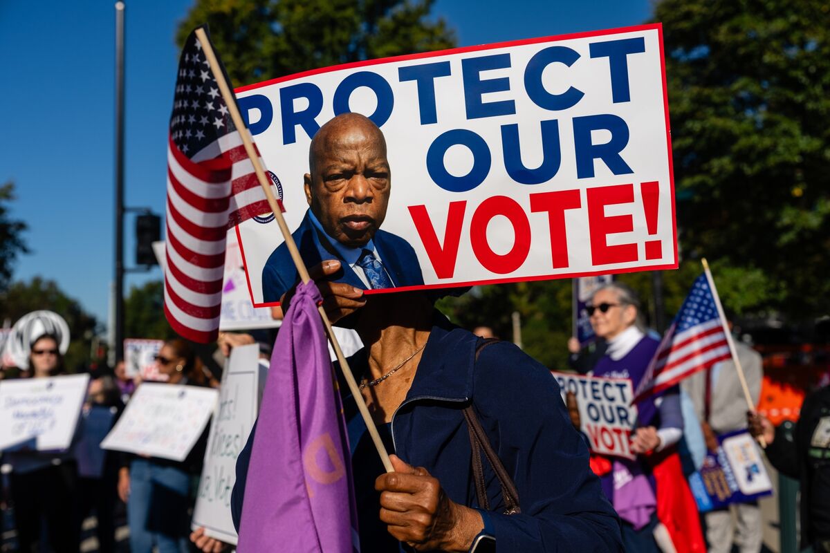 memeorandum: The Supreme Court Is Re-Creating America's Worst Racial Injustices (Ronald Brownstein/Bloomberg)