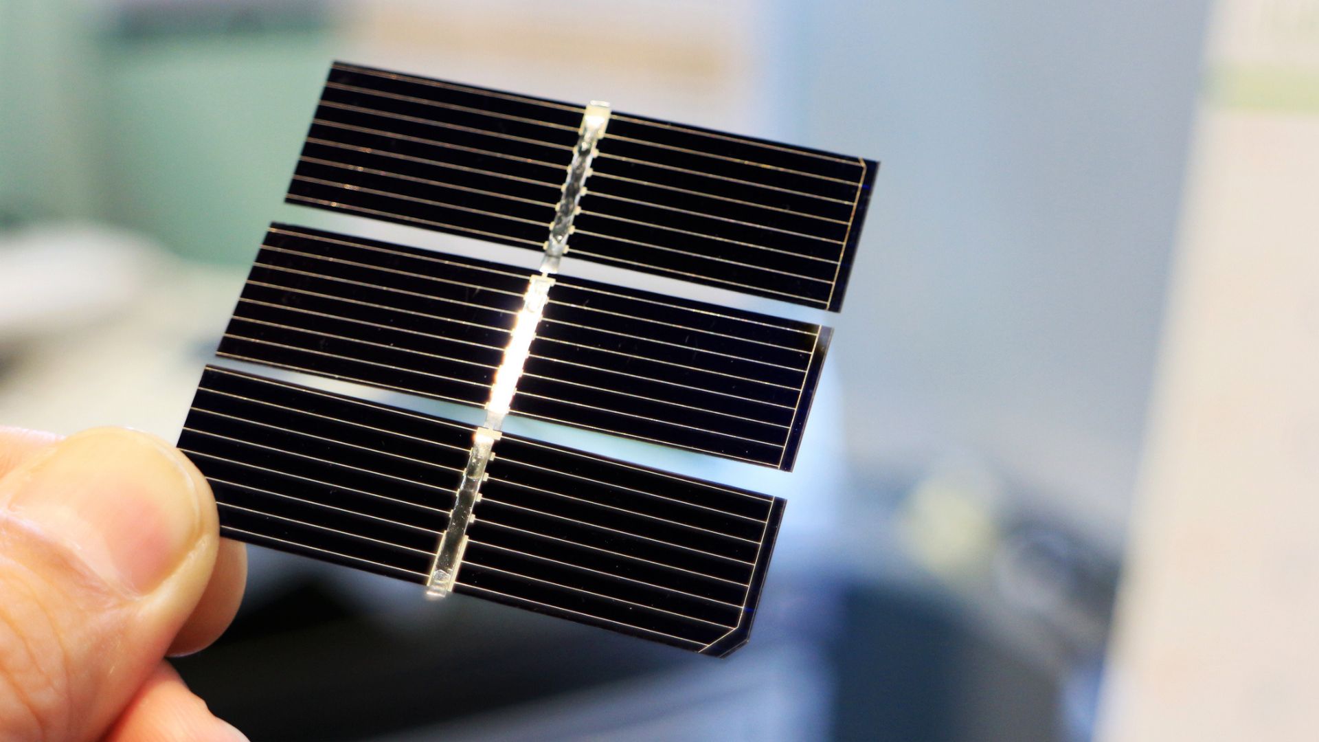 Hidden heating stages could improve solar power and battery materials