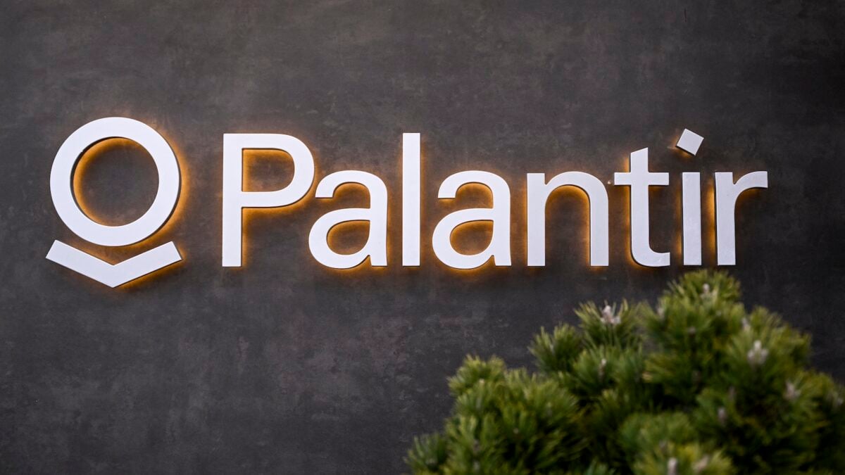 Dear TikTokers With Poor Decision-Making Skills, You Should Not Do the Palantir Speedrun Challenge