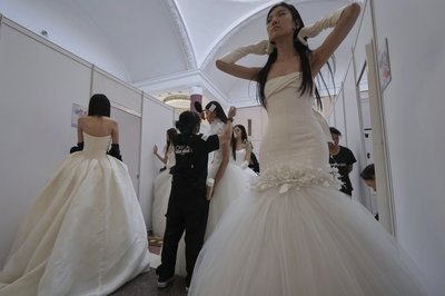 Ozempic Is Upending the Wedding Dress Industry