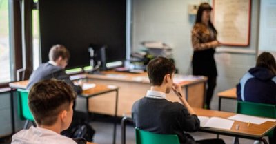 UK Schoolchildren Taught Black People Can't Be Racist Against Whites