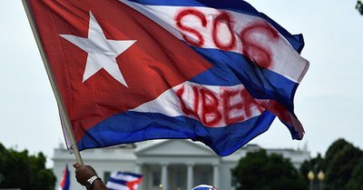 U.S. Sanctions Top Cuban Officials, Hints at Future Action