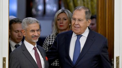 Western pressure on India over Russian oil is ‘neocolonial’ – Lavrov — RT India