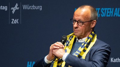 Merz warns children against going to US — RT World News