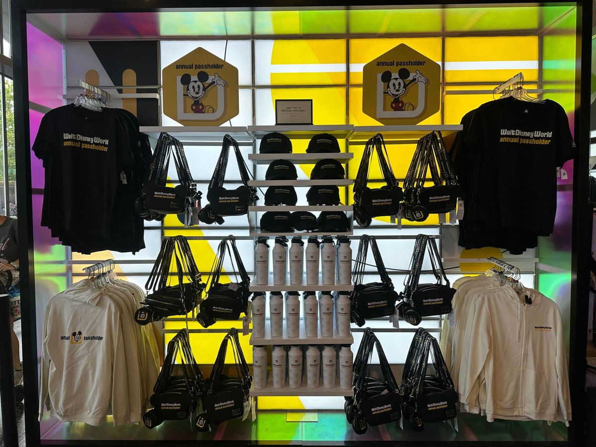 Full List (With Prices) of Walt Disney World V.I.PASSHOLDER Merchandise