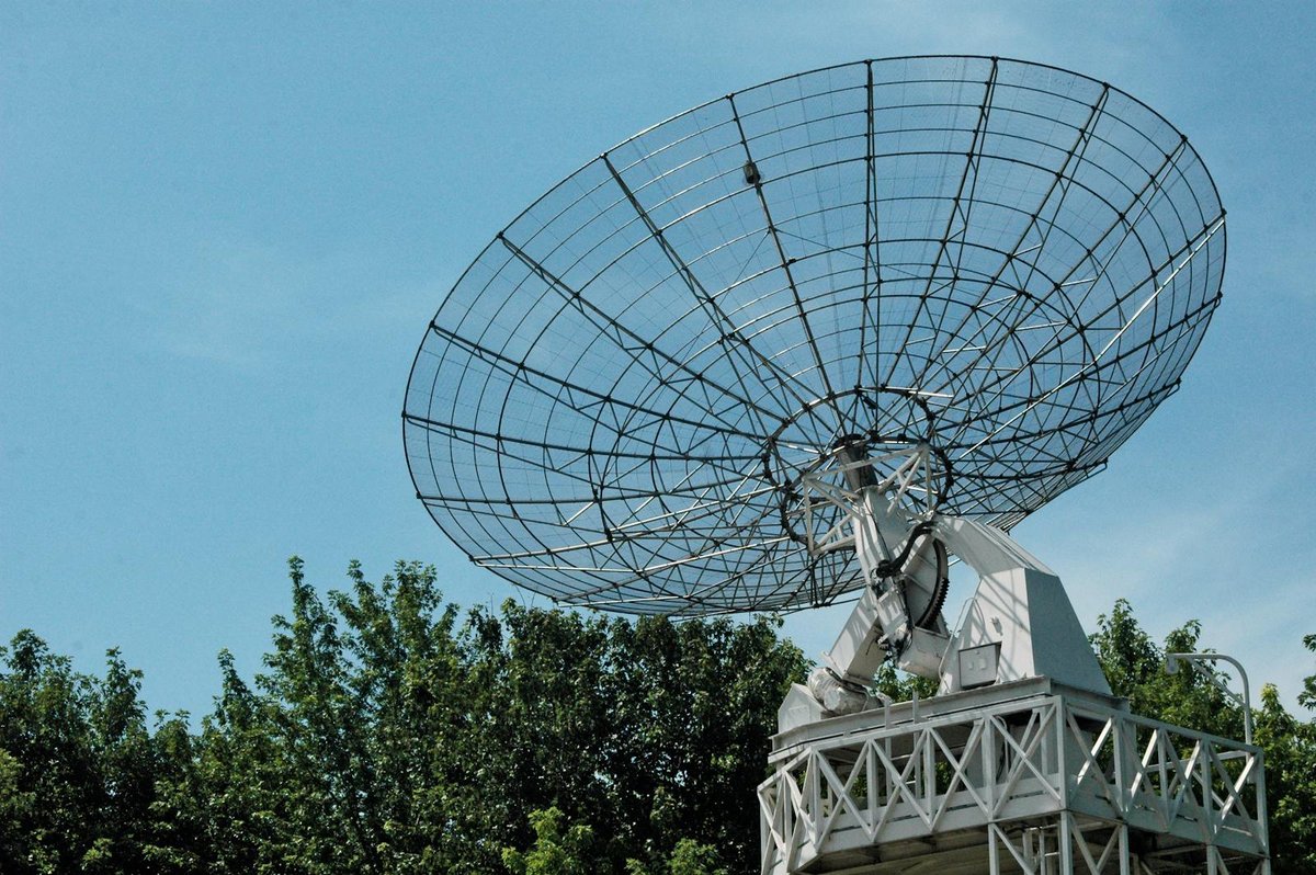 York’s $355M Antenna Bet: How the Pentagon’s Single-Vendor Wishlist Is Reshaping Smallsat M&A