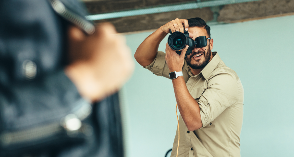 Lesbian couple shares news of their breakup with a funny photoshoot